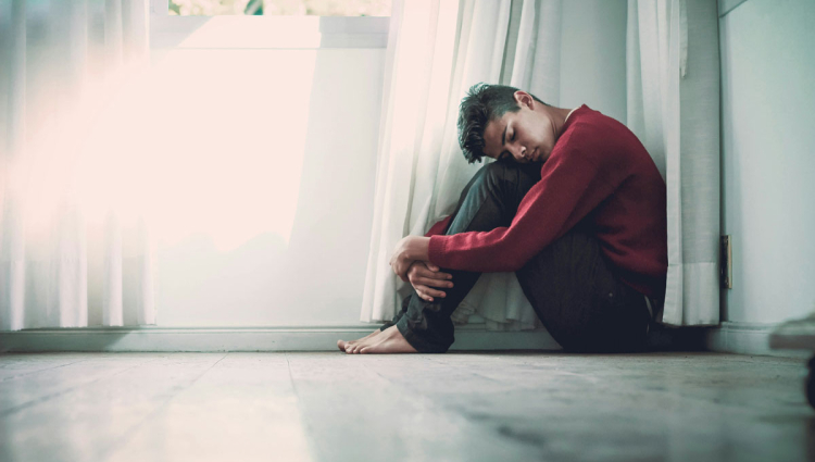 Terapia online vs. terapia stacjonarna – jakie są różnice i dla kogo sprawdzi się każda z metod?